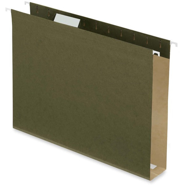 Pendaflex Letter Recycled Hanging Folder - 2" (50.80 mm) Folder Capacity - 8 1/2" (215.90 mm) x 11" (279.40 mm) - Pressboard, Poly - Standard Green - Acid-free, Reinforced Bottom - 10% Recycled - 25 / Box